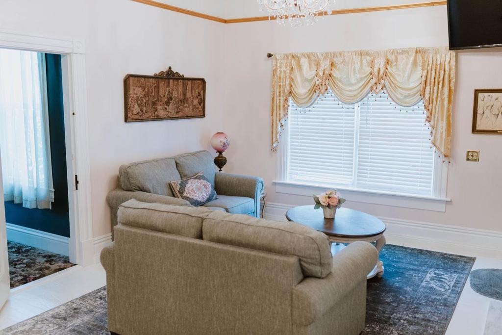 Royal Olive Manor Bed & Breakfast Sonora Luaran gambar
